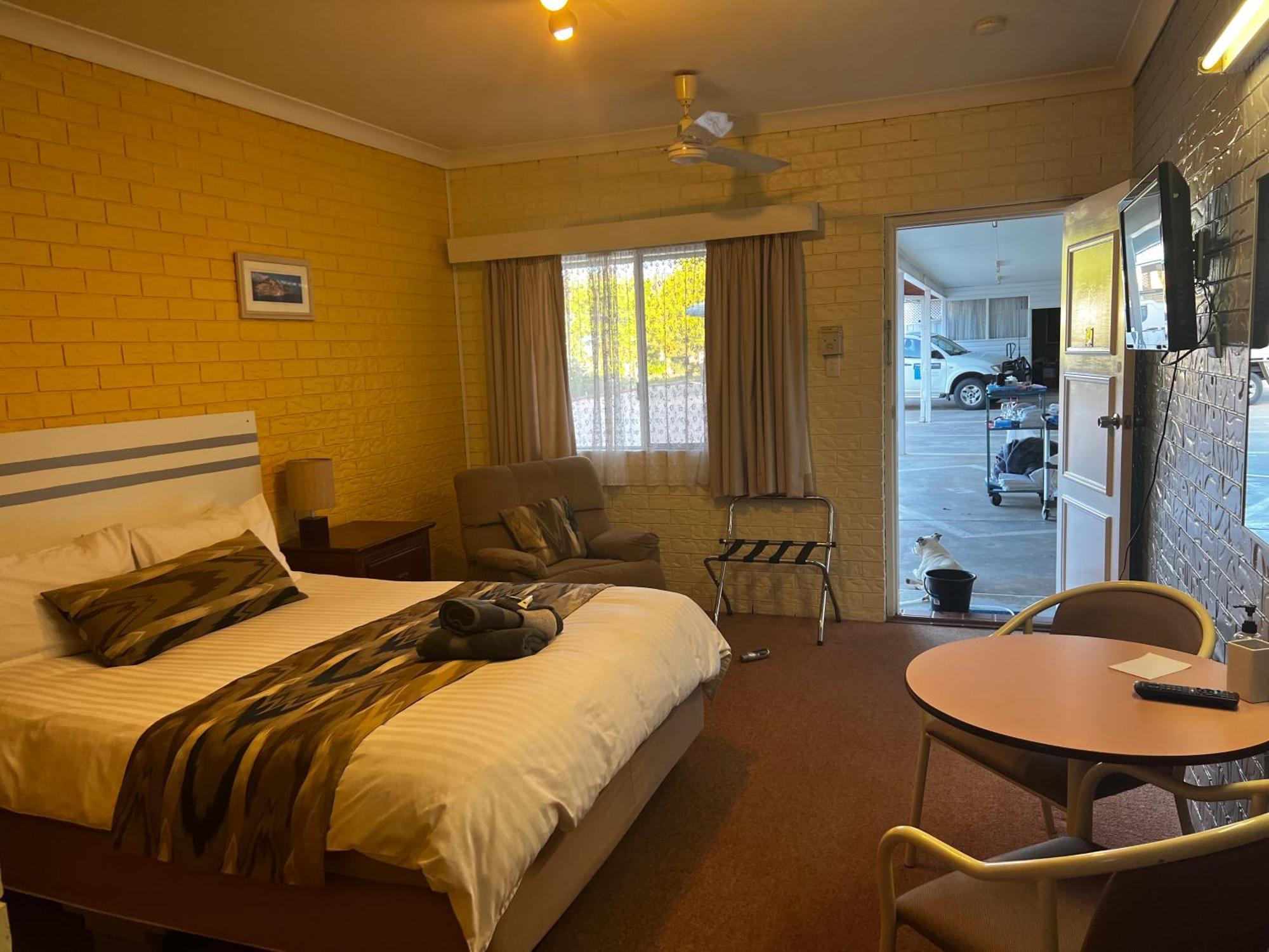 Jillaroo Motor Inn Glen Innes Bagian luar foto